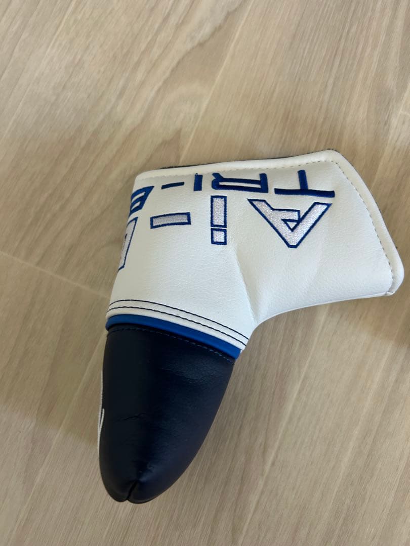 新品未開封品　AI ONE トライビームパター #1ヘッドカバー付　34インチ