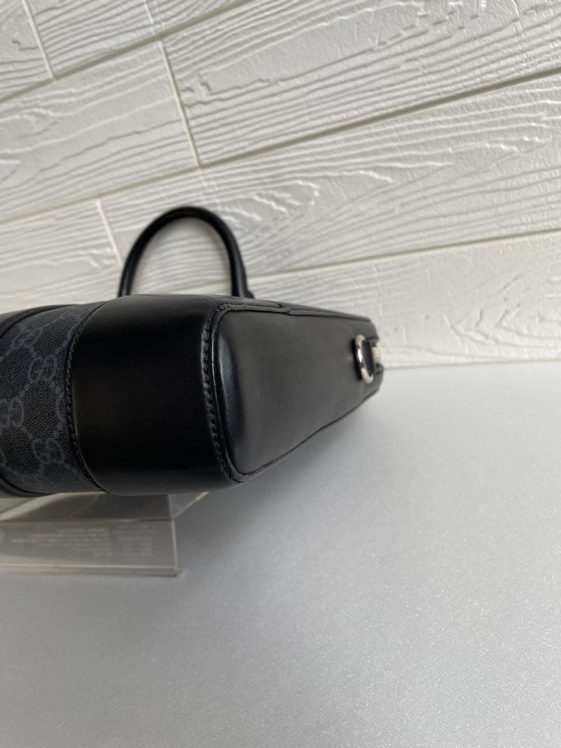 Gucci GGスプリームキャンバス　ビジネスバッグ　ブリーフケース　グッチ