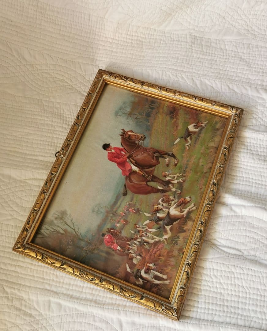 ベルギー アンティーク 狩猟シーンの印刷紙 馬と犬 額装 金彩彫ガラスフレーム