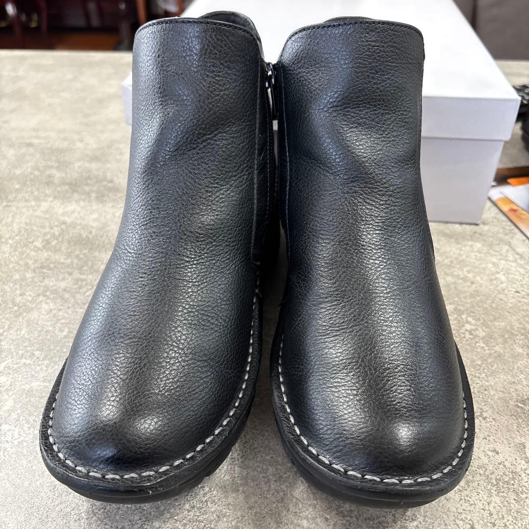 1／24限定セール‼️ミラスポーツ　3E 厚底 軽量ソール サイドゴアブーツ