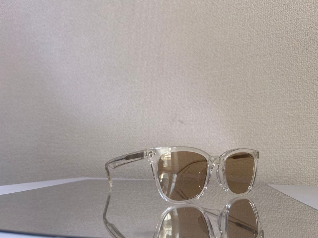 話題！オンライン完売。木村拓哉　owndays サングラス　クリアグレー