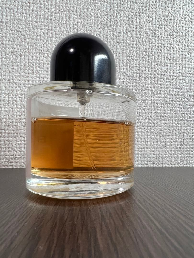 バイレード 香水 BIBLIOTHÈQUE