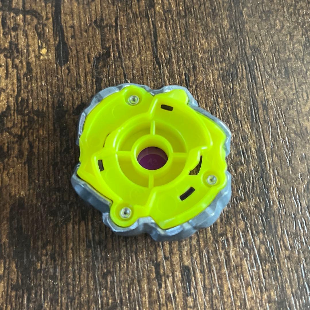 【新品全サ限定ベイ】重め ベイブレードX オロチクラスタ　重量ブレードのみ　た6