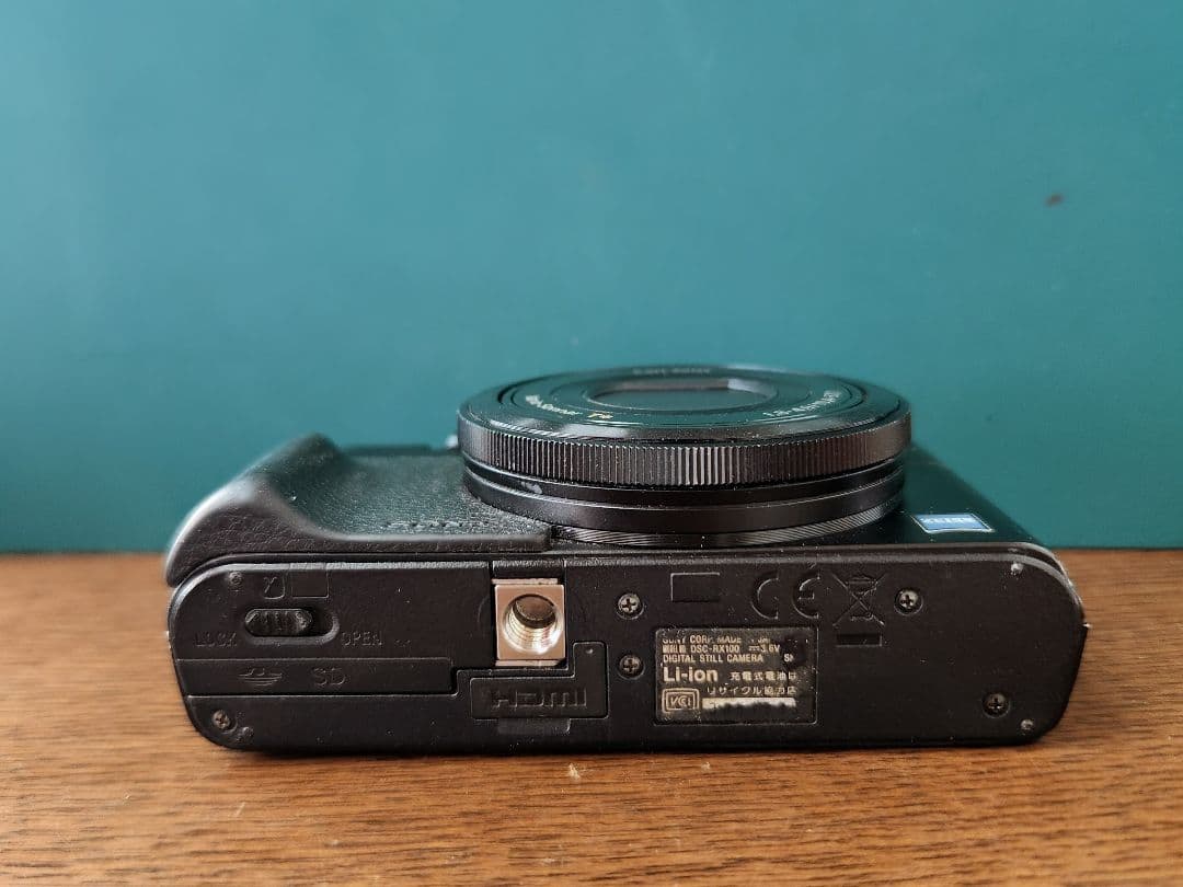 SONY Cyber-shot DSC-RX100（初代）