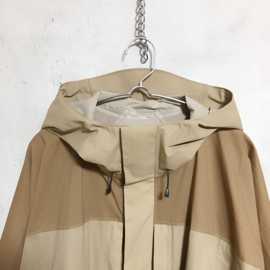 ノースフェイス ハイベント フード付き タグアンポンチョコート　レインコート