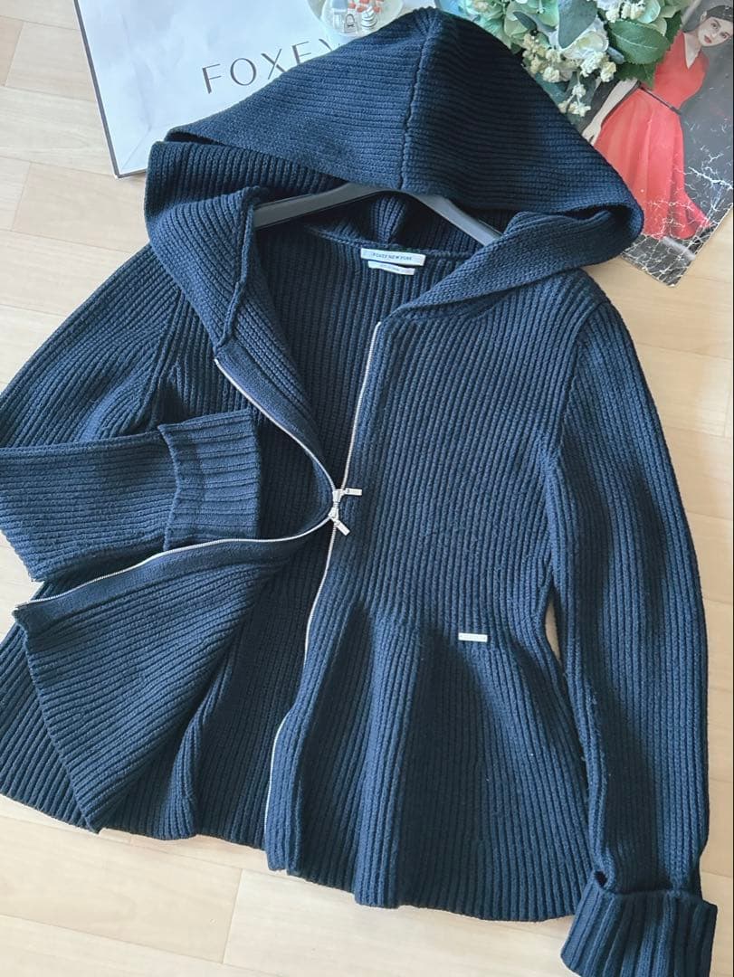極美品！FOXEYニットパーカー　40 Rene foxey