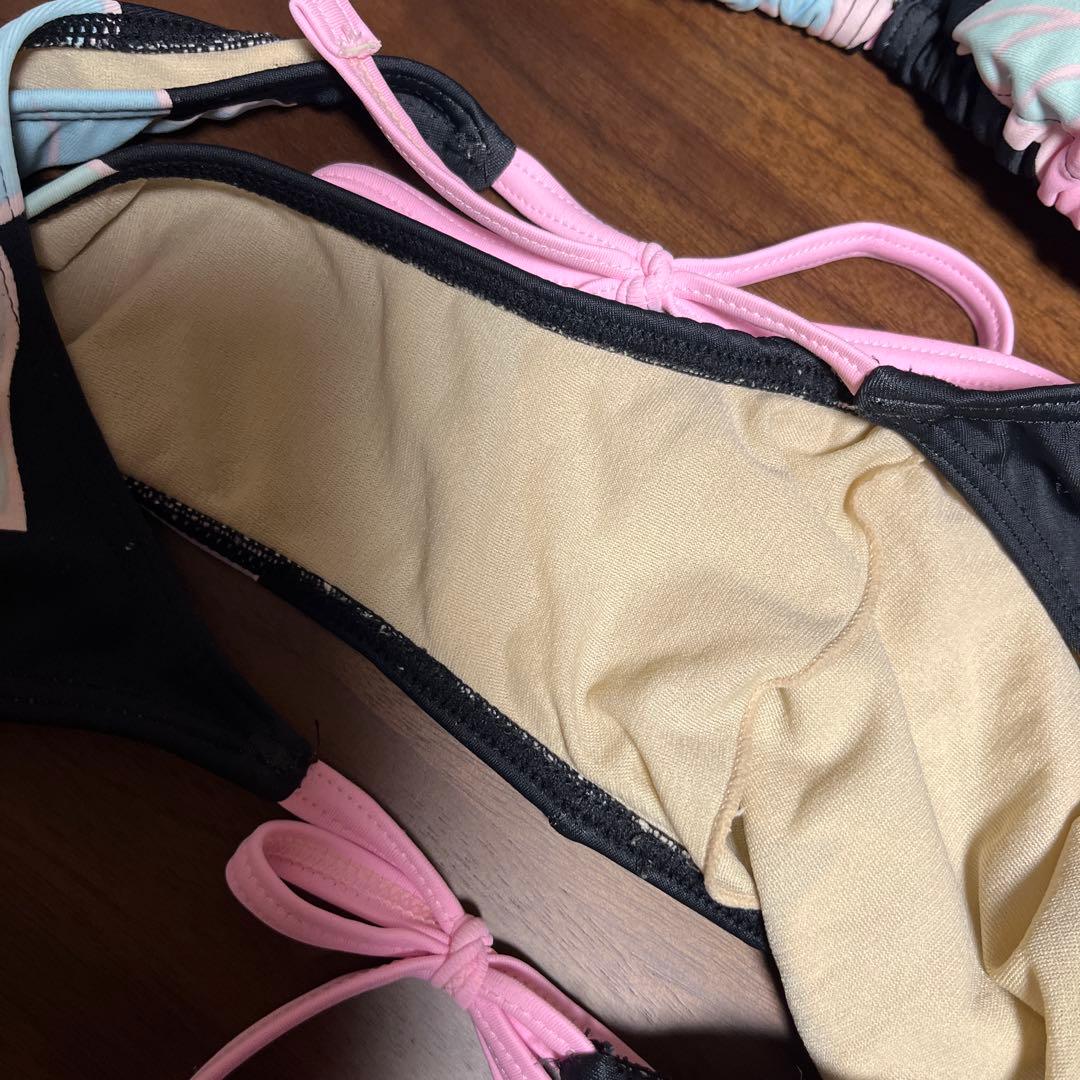 ALBAROSA ハイビスカス柄 水着 F 黒×ピンク