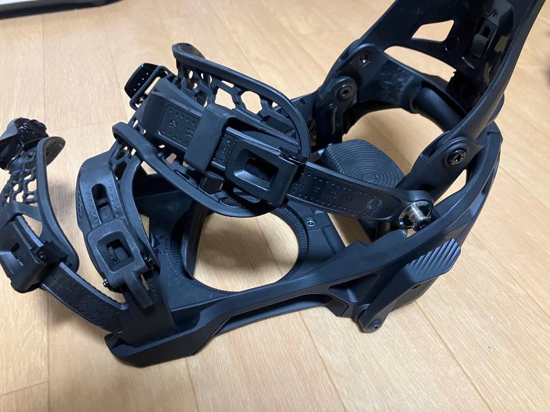 NIDECKER SUPERMATIC 24-25モデル Mサイズ 黒