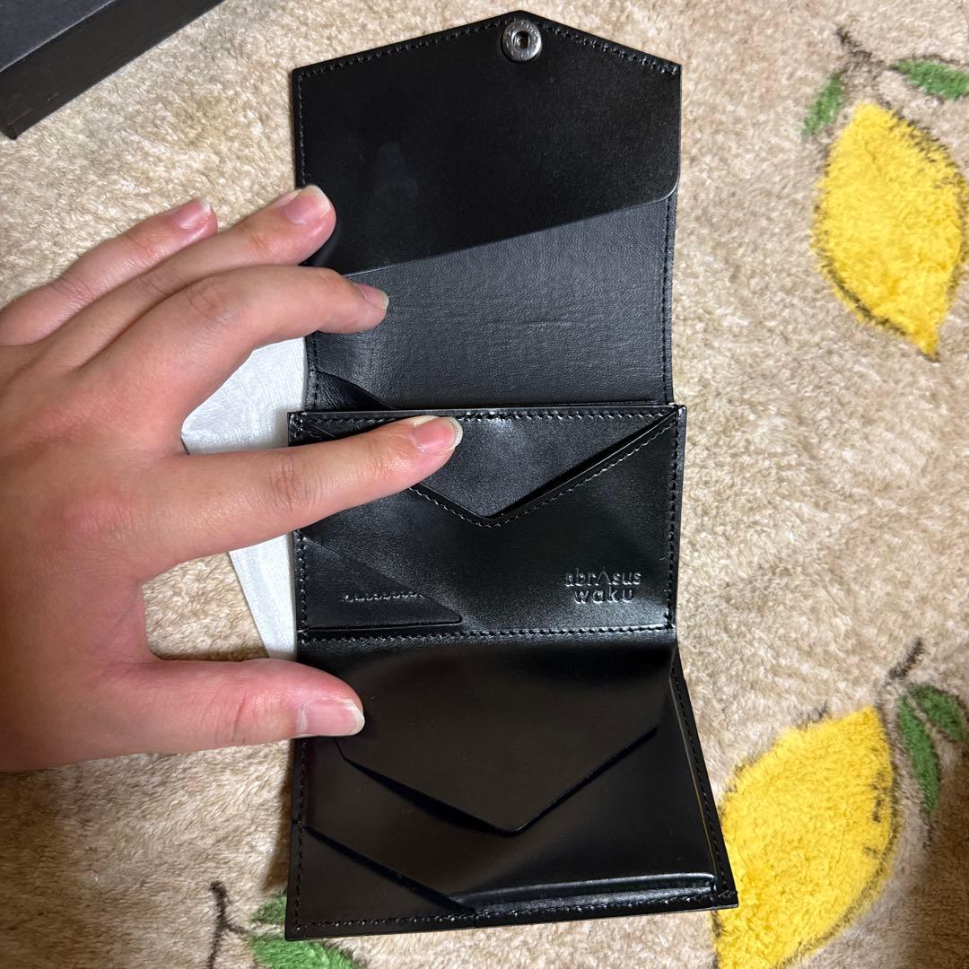 f*~様 abrAsus いっぱい入る小さい財布 黒