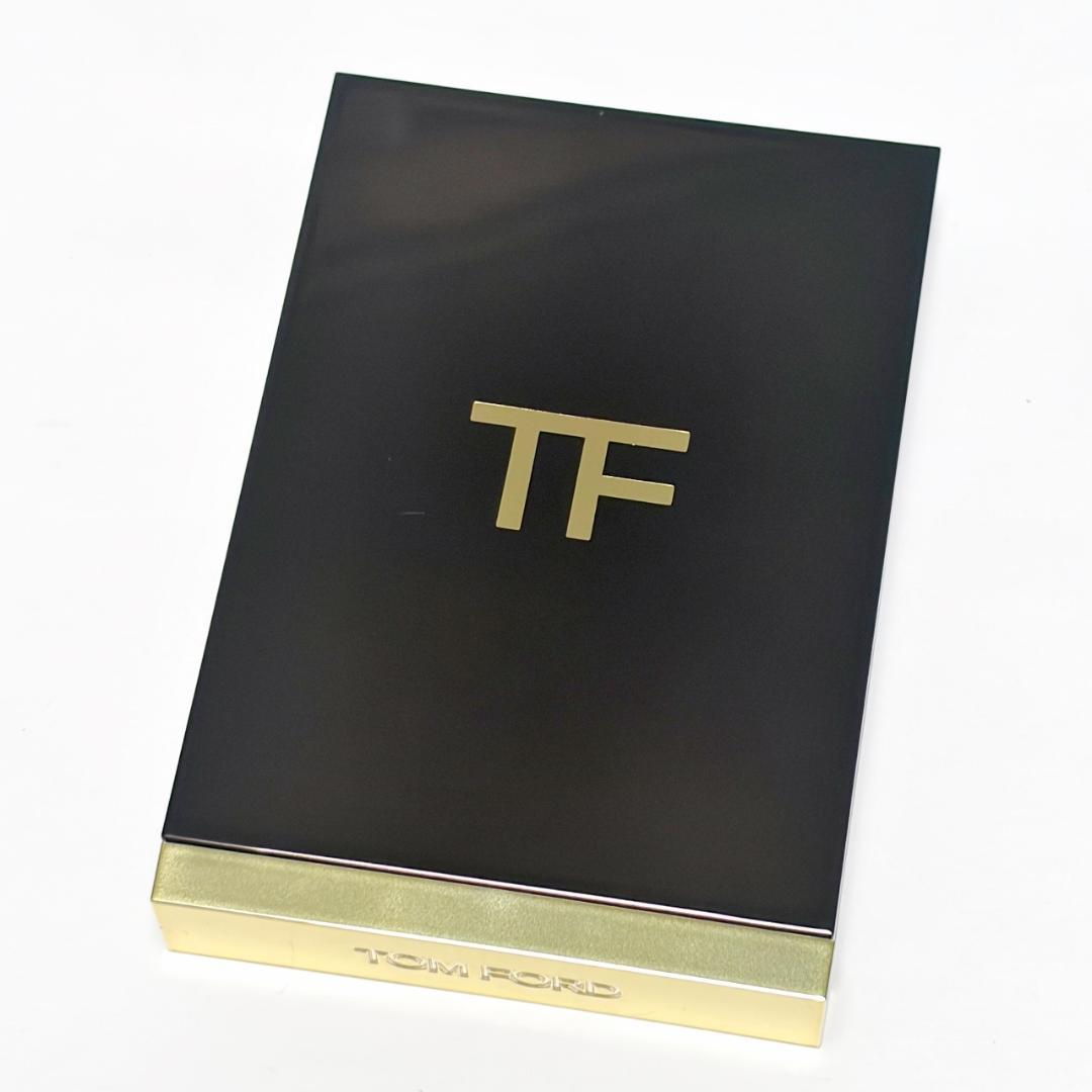 TOM FORD トムフォード アイカラークォード 01RW メタリックモーブ