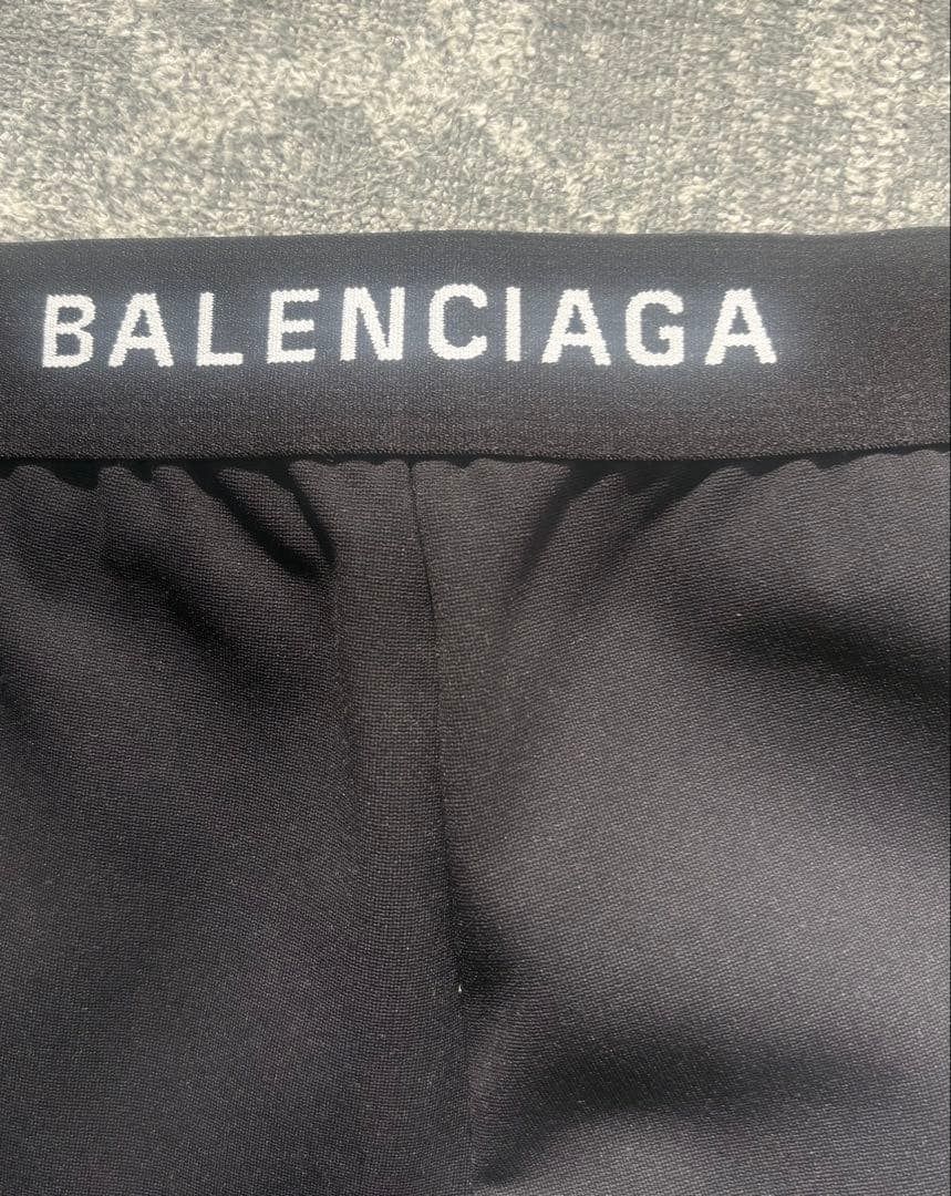 BALENCIAGA ブラックレギンス スリムフィット パンツ
