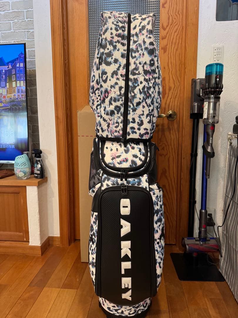 オークリー　9.5型　OAKLEY キャディバッグ　スカル