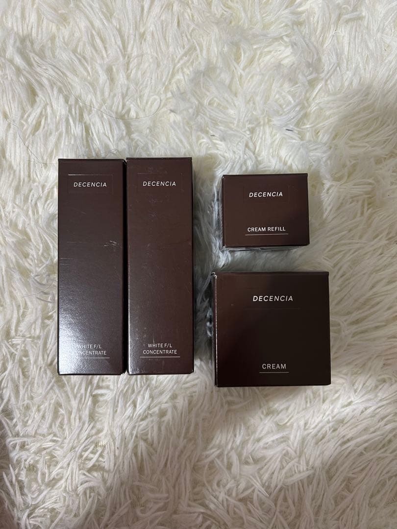 DECENCIA ホワイトフィットコンセントレート & クリームセット
