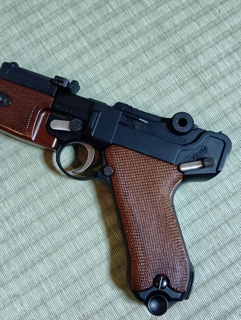 ファルコン・トーイ ルガーアーティラリーカスタム　ガスガン