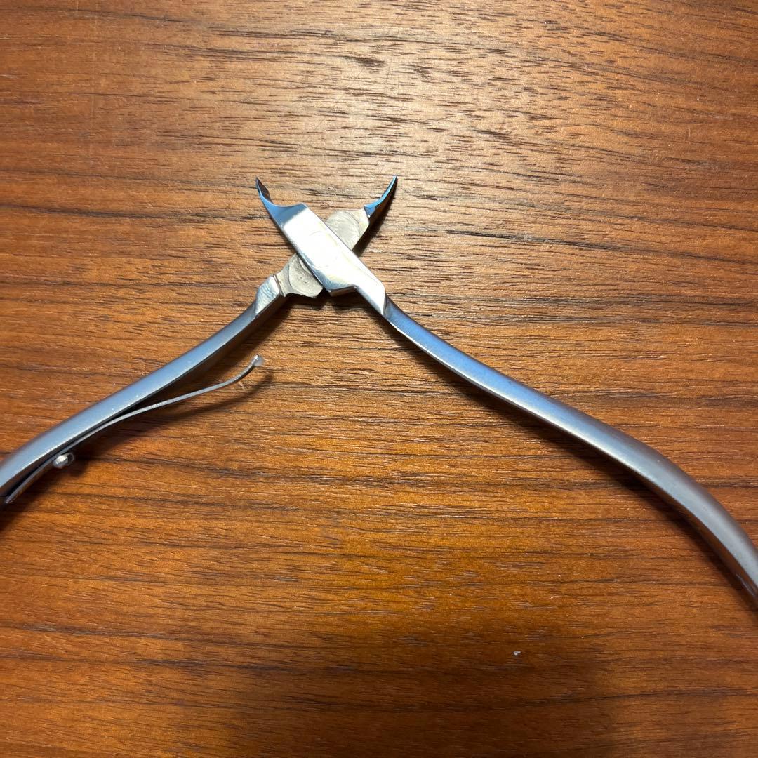 内海　キューティクルニッパー　3ミリ