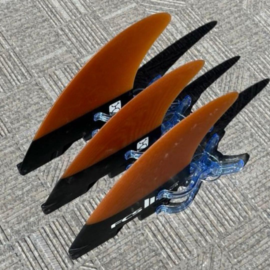 FCS2フィン　ロブ・マチャド RM THRUSTER