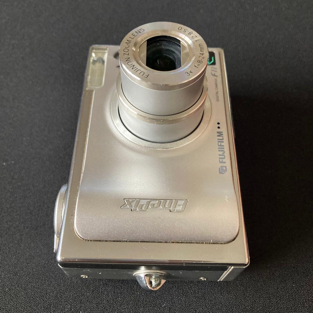 FUJIFILM finepix F11 CCDセンサー コンデジ