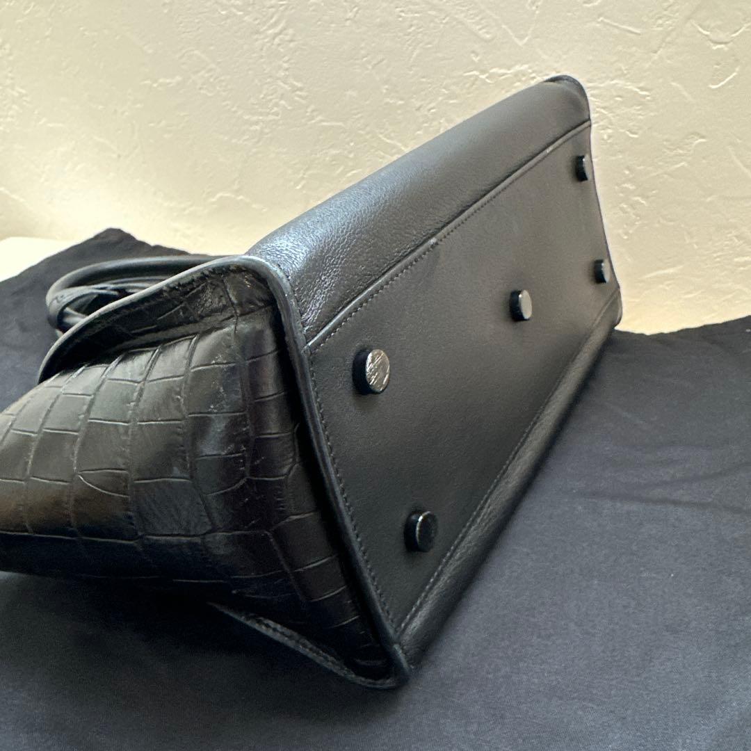 サンローラン ダウンタウンカバス YSLバッグ（スモール／ブラック）