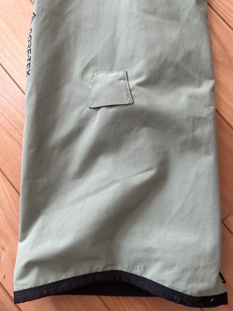 【Burton [ak] 2022-2023 スノーボードウェア】 上下セット