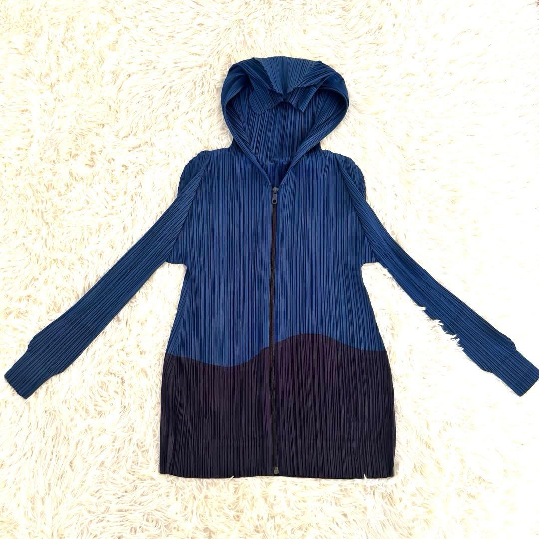 極美品 プリーツプリーズ イッセイミヤケ ジップアップパーカーフーディー長袖