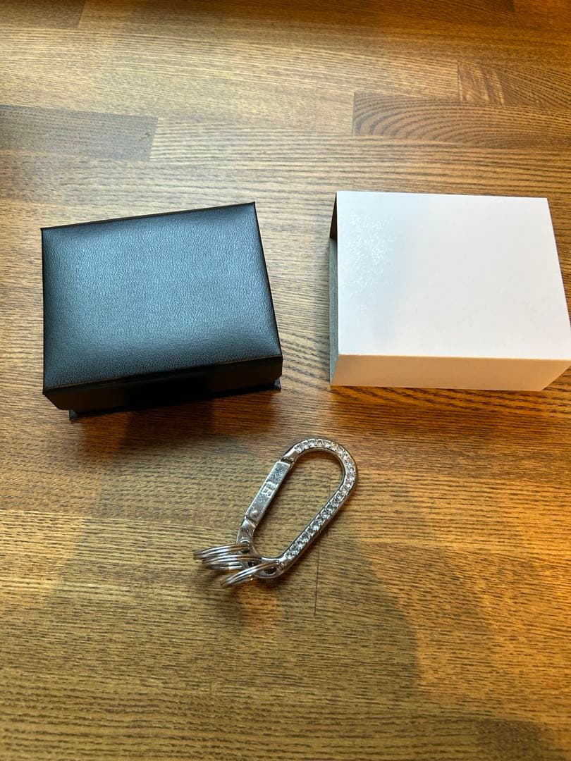 ユニフォームエクスペリメント　カラビナ　シルバー