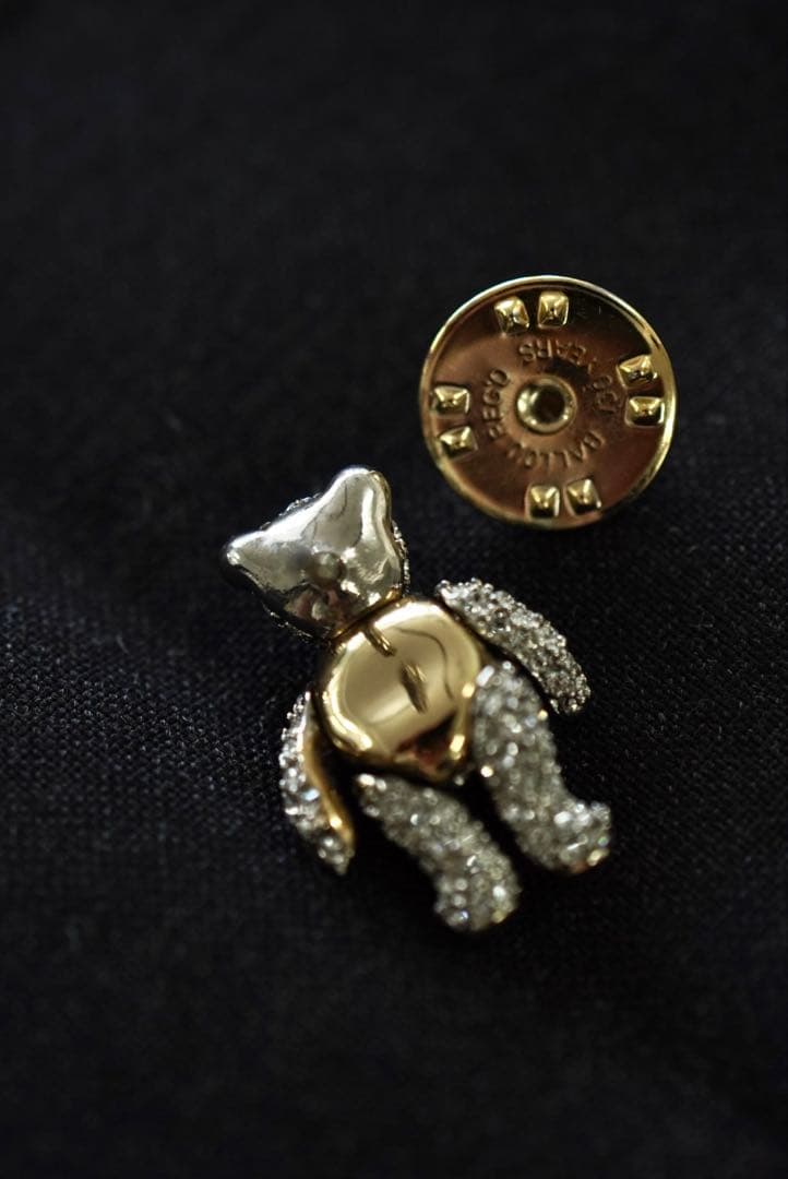 あ*す様 Vivienne Westwood ヴィヴィアンウエストウッド　ピンブ