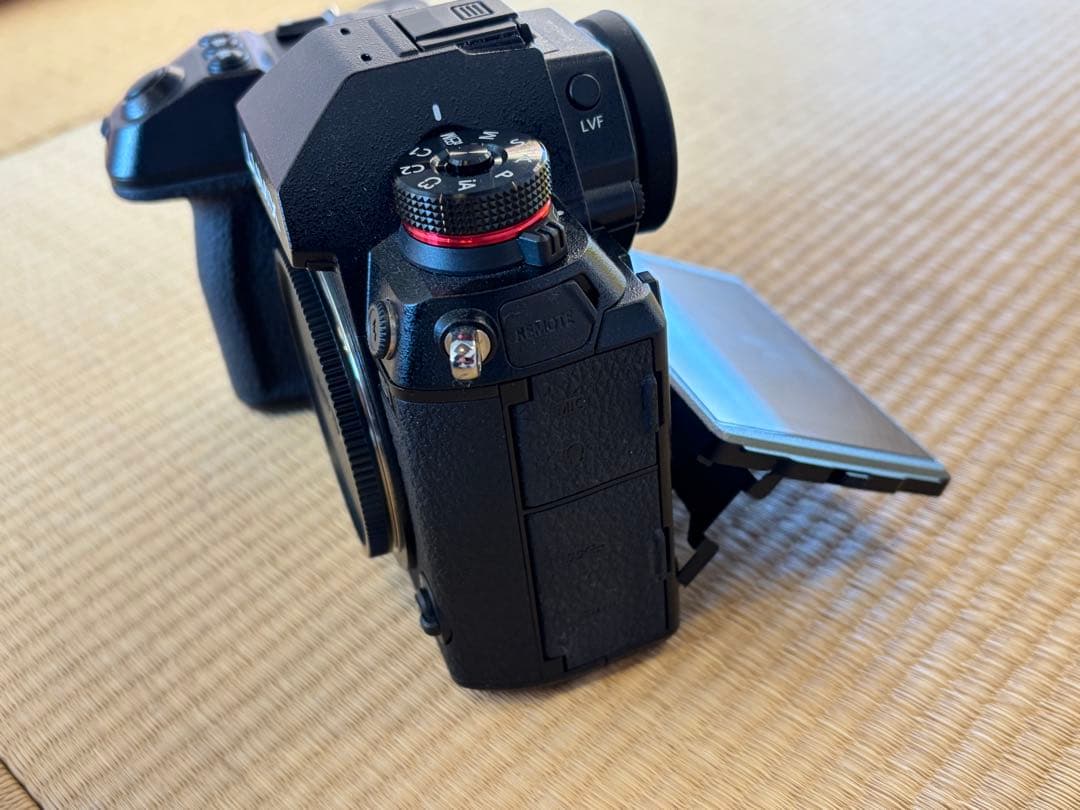 LUMIX S1 フルサイズミラーレスカメラ ※有償アップデート済み