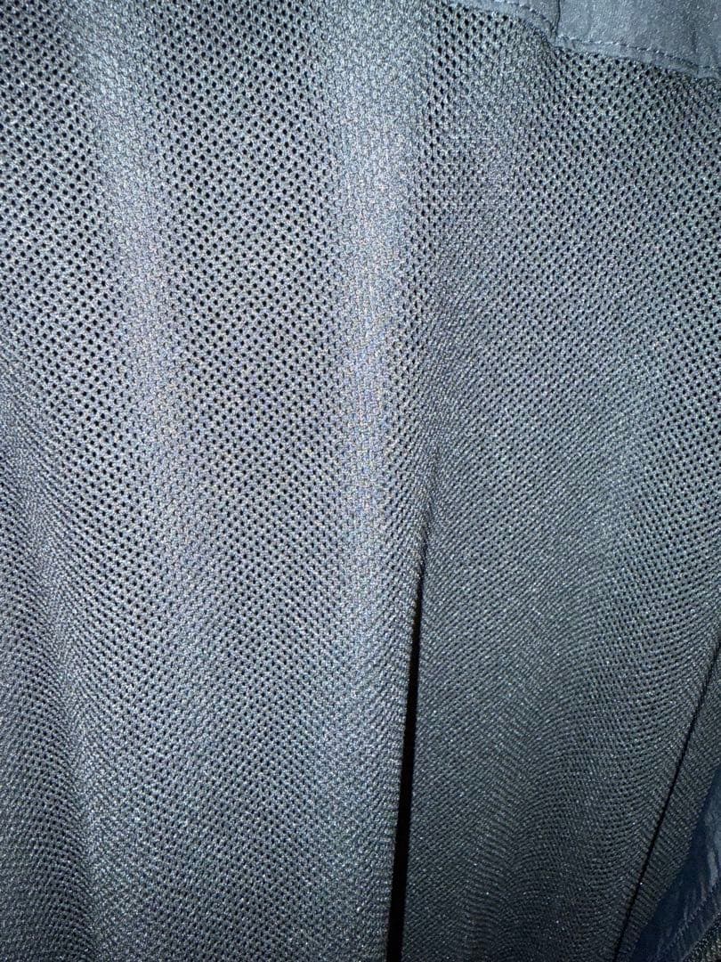 【新品未使用】NIKE ナイロンジャケット Mサイズ ブラック