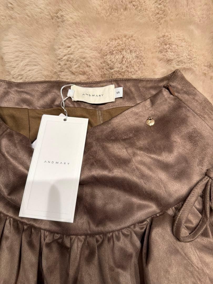 【大人気】mel gather skirt brown andmary