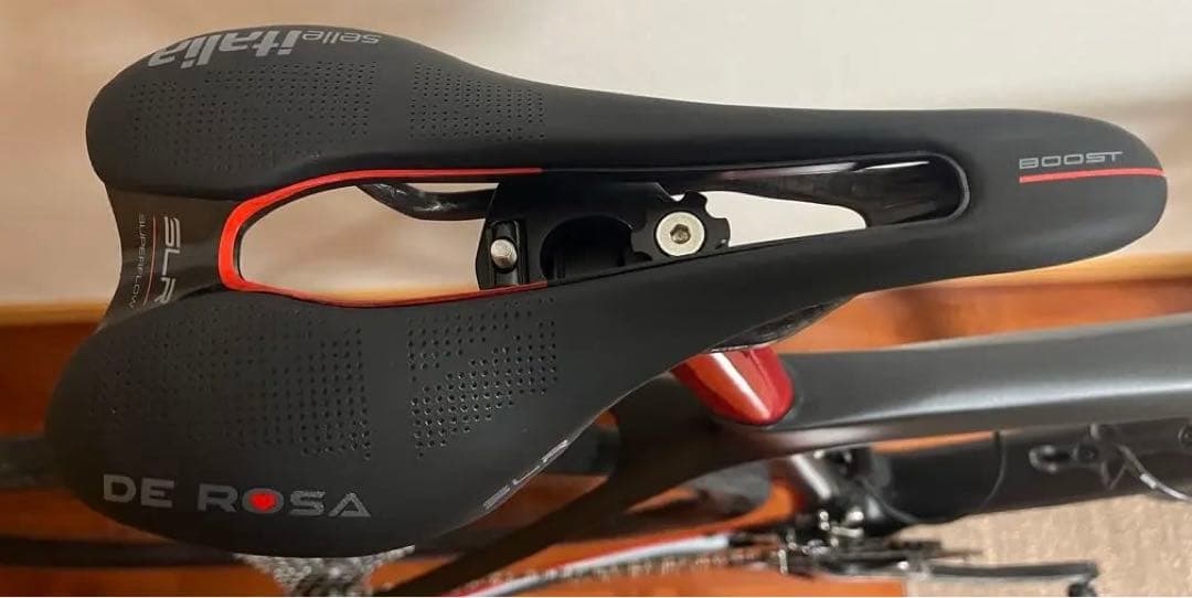 デローザアイドル　DEROSA IDOL