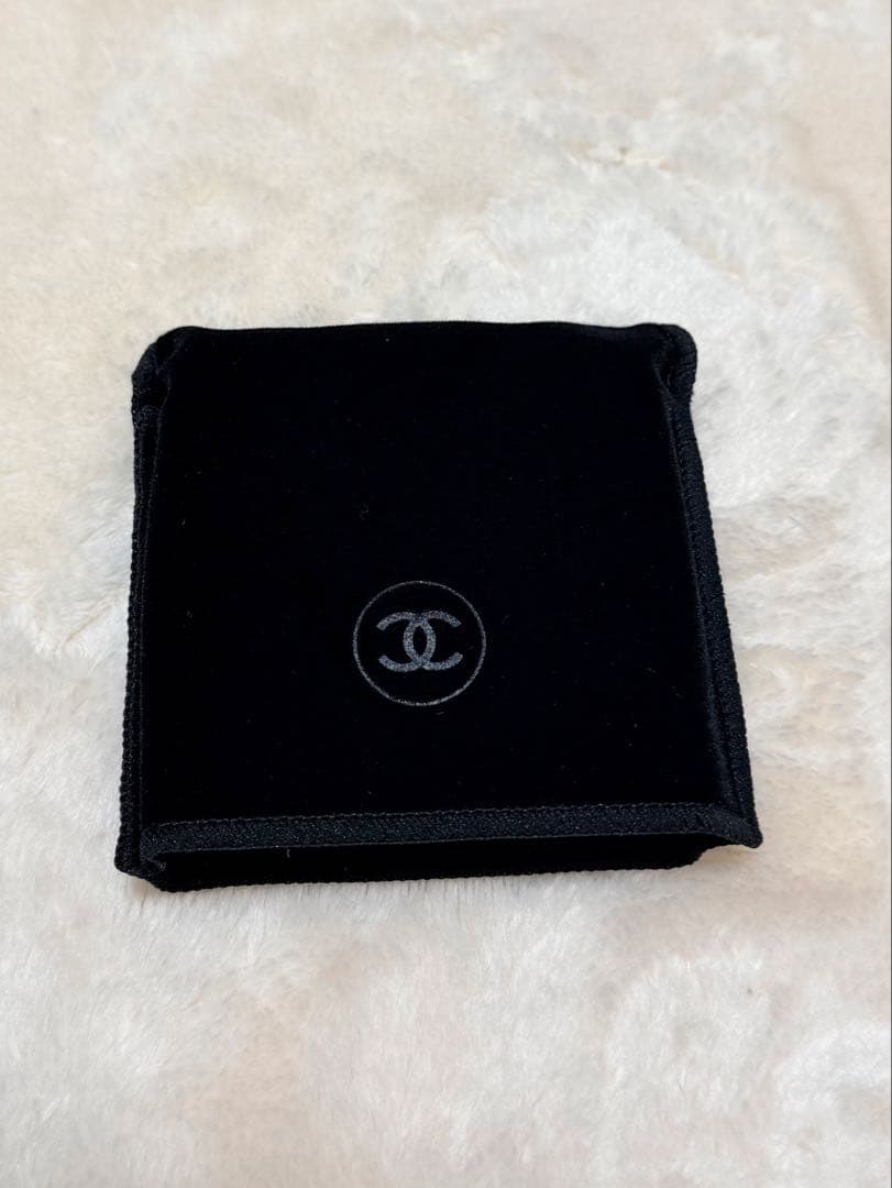 【未使用】シャネル ルミエール ドゥ ローシャン（限定ハイライト）