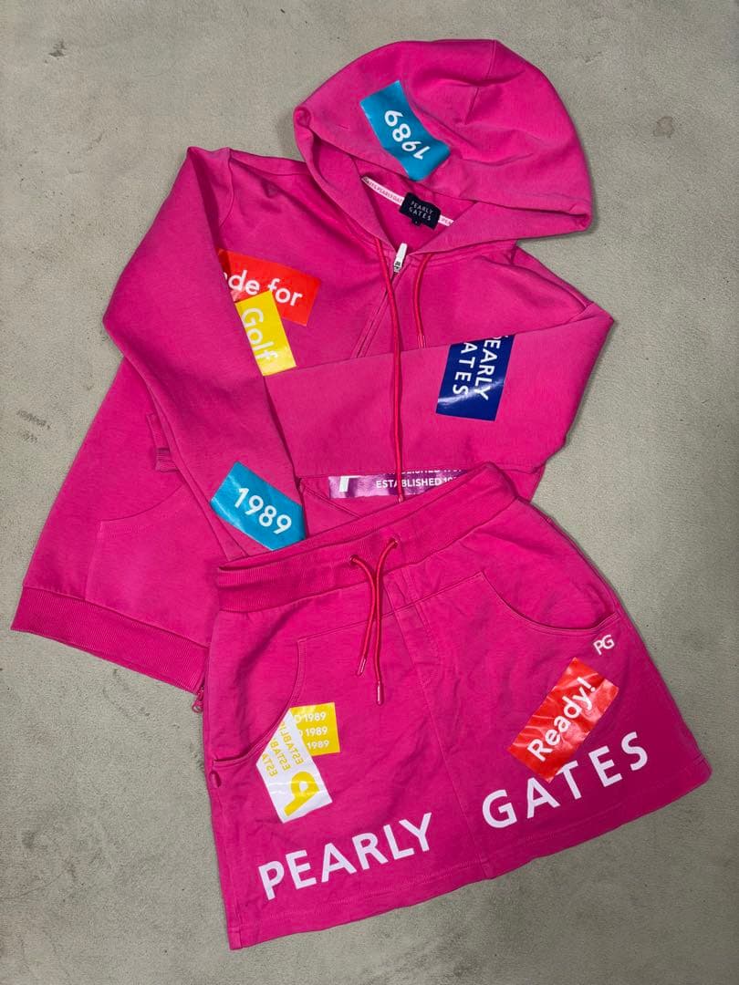 （美品）パーリーゲイツ、フルジップパーカーとスカートのセットアップ、サイズ1