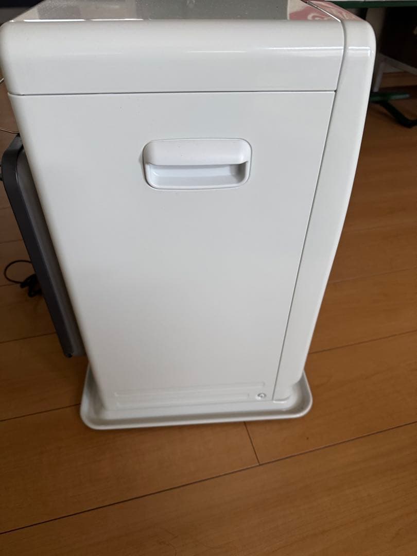 【美品ダイニチ 石油ファンヒーター】FW-6718SDX 高年式17〜24畳