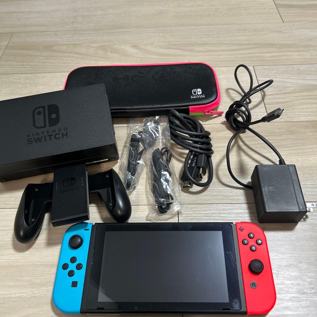 Nintendo Switch 本体 赤/青 充実の付属品付き