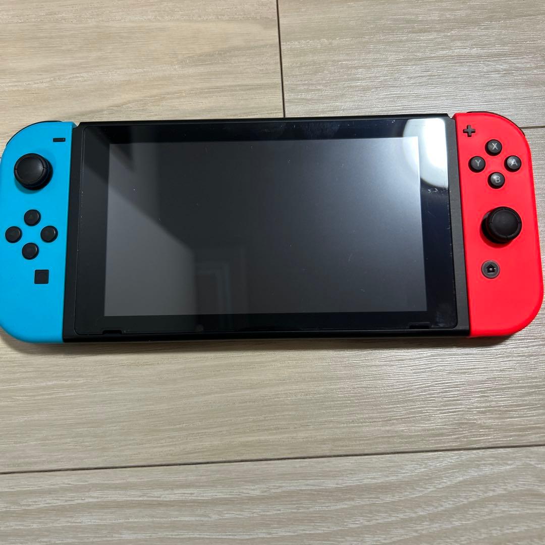 Nintendo Switch 本体 赤/青 充実の付属品付き