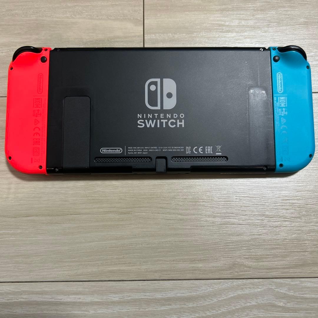 Nintendo Switch 本体 赤/青 充実の付属品付き