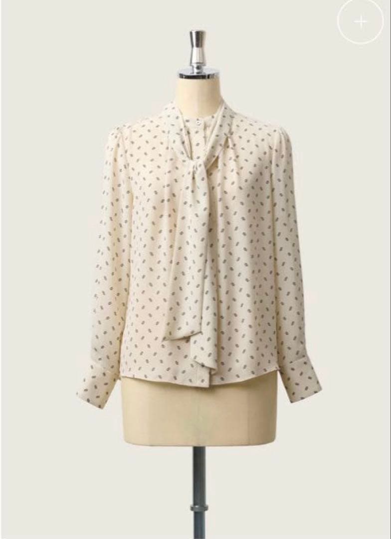 soéju アイボリー ドット柄 リボンブラウス M