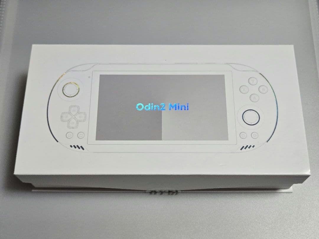 AYN Odin2 Mini Pro 12GB/256GB 純正ケース付き