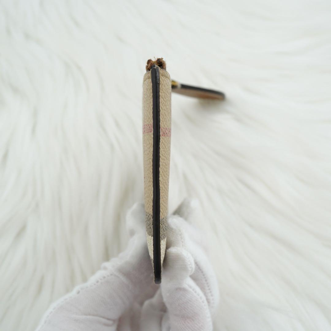 未使用品　BURBERRY LONDON 小銭入れ　ケース　ノバチェック