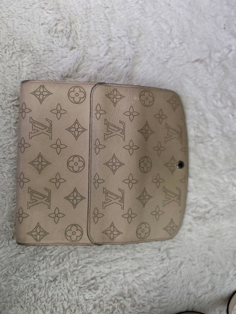 Louis Vuitton ベージュ 長財布