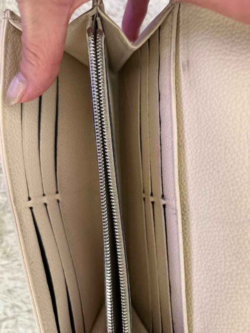 Louis Vuitton ベージュ 長財布