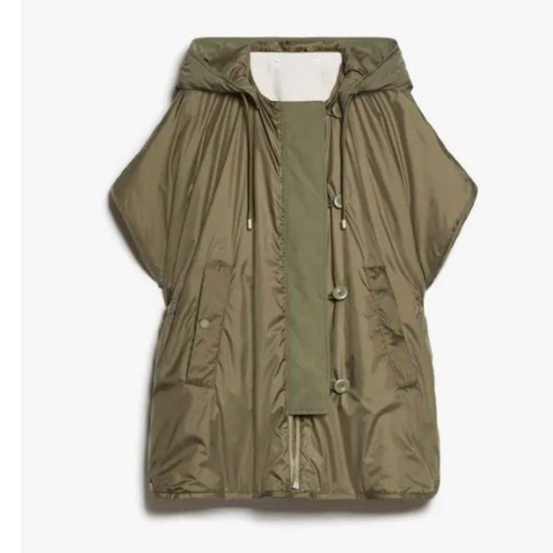 新品未使用maxmaraweekendエジェモネリバーシブルキャンバスケープ42