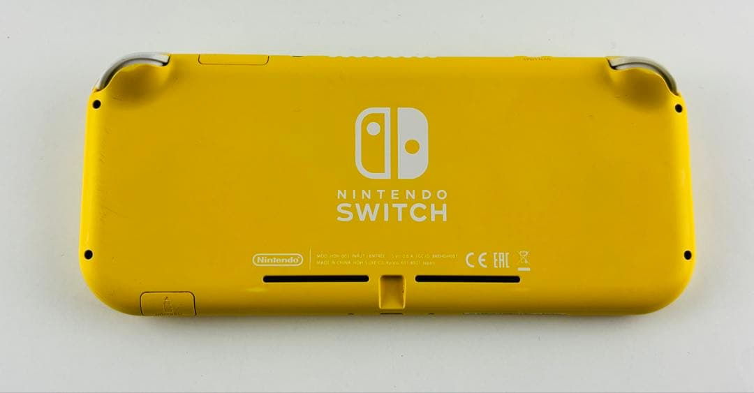 ニンテンドー スイッチ ライト 本体 イエロー 箱付 switch lite