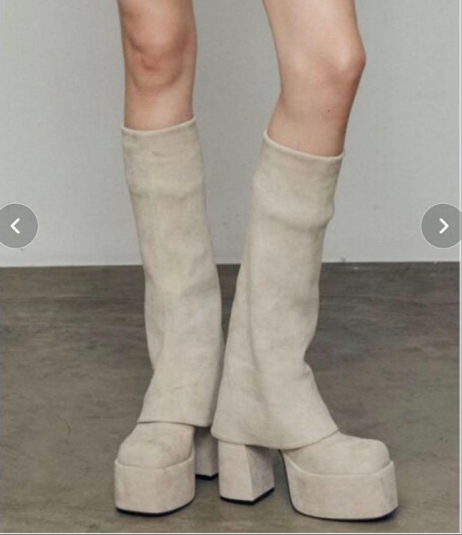 EMODA 風　フレアーカバーフィットブーツ 厚底 ホワイト　アイボリー