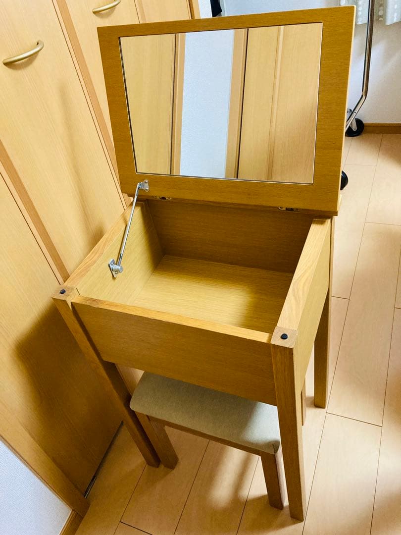 【無印良品】木製ドレッサー ミラー付き 椅子付き