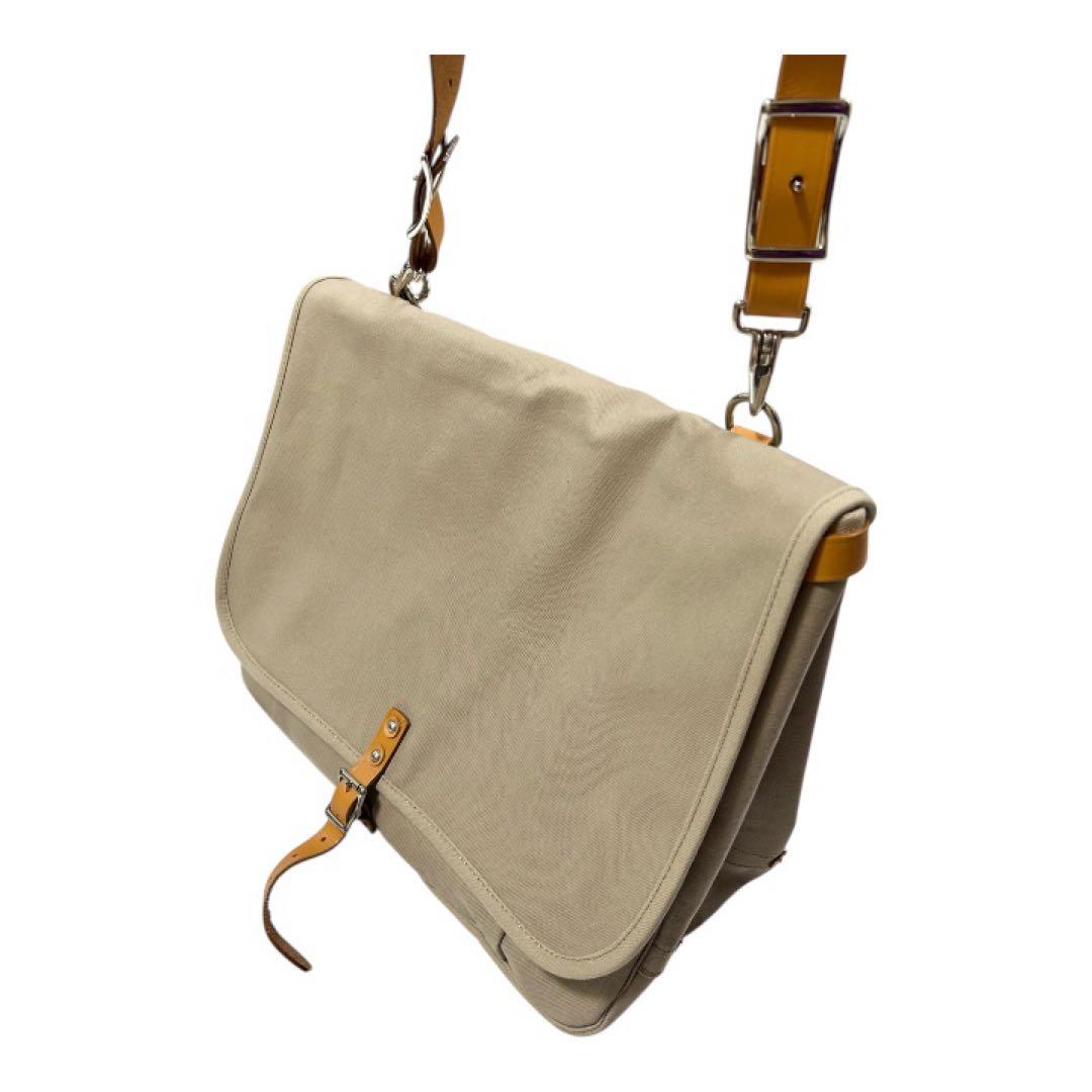 未使用　PORTER ポーター メッセンジャーバッグ キャンバス 無地 ベージュ