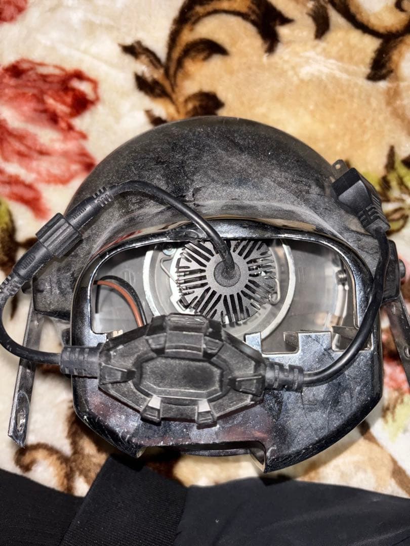 マンスジマーシャルヘッドライト