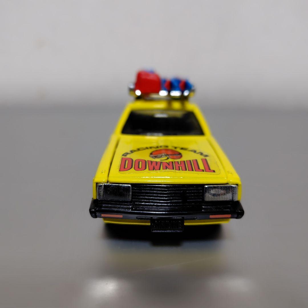 トミカダンディ　レジャーカー　ニッサンスカイラインターボ　スキー