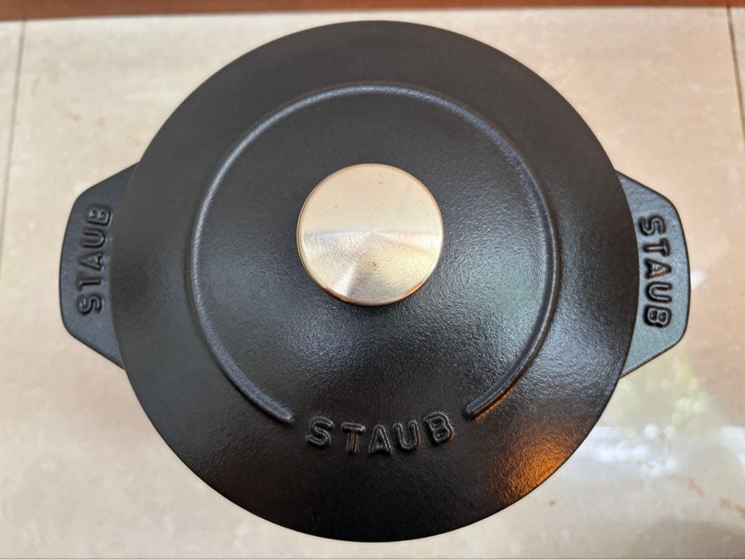 STAUB ストウブ　ラココットデゴハン　16センチ　黒　M