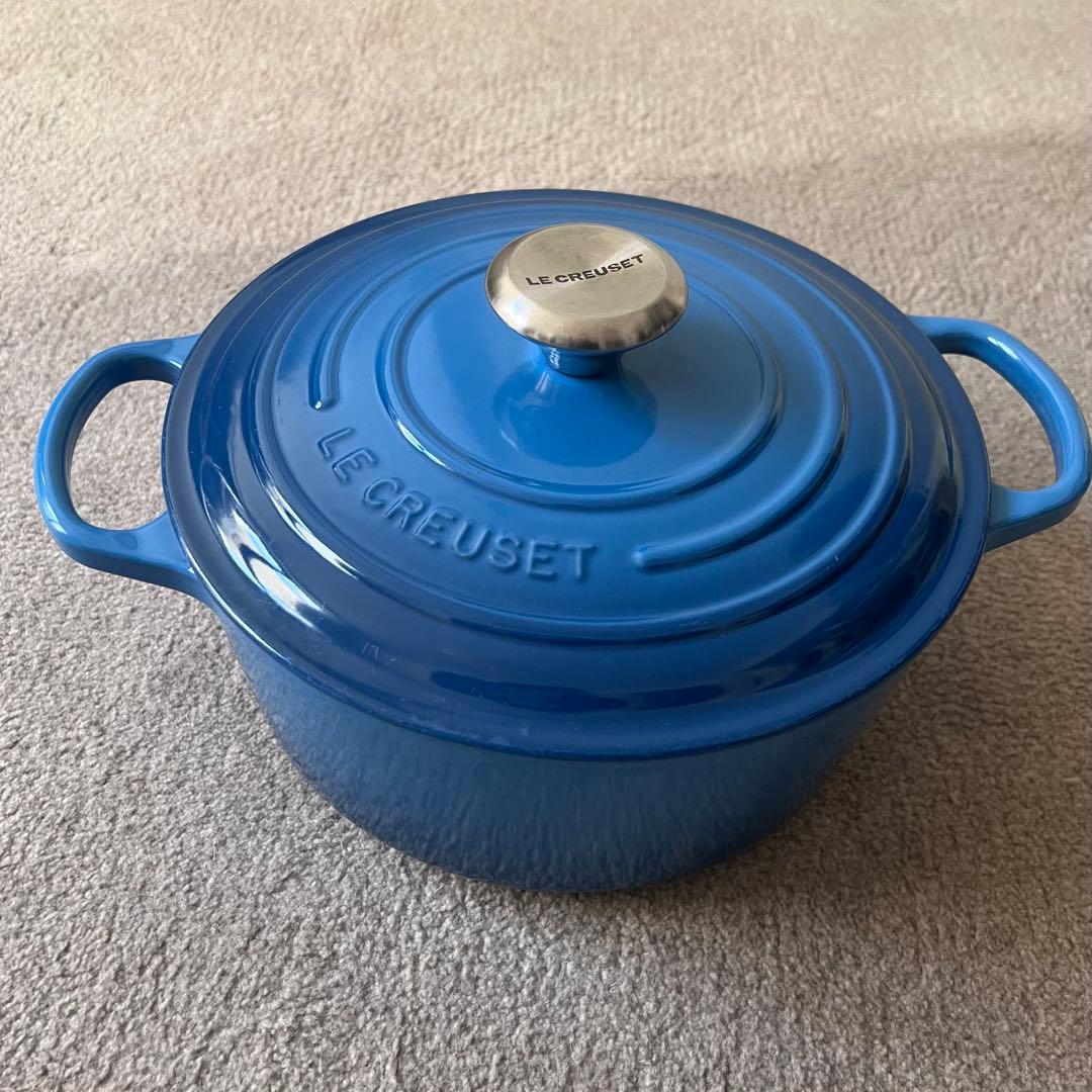 美品！LE CREUSET ルクルーゼ　ココットロンド鋳鉄鍋24cm